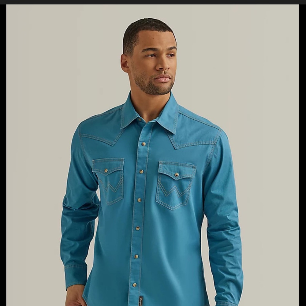 Wrangler Men's Teal Button Down Shirt